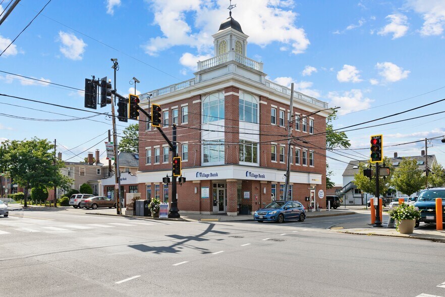 411 Watertown St, Newton, MA 02458 3rd Floor Office Space Above The