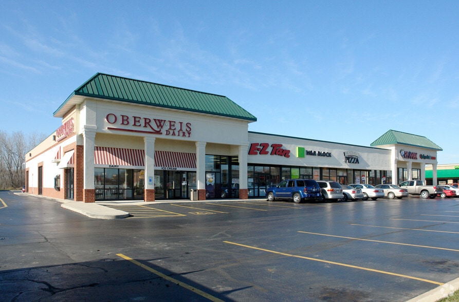 400 S Randall Rd, Elgin, IL for lease - Building Photo - Image 2 of 13