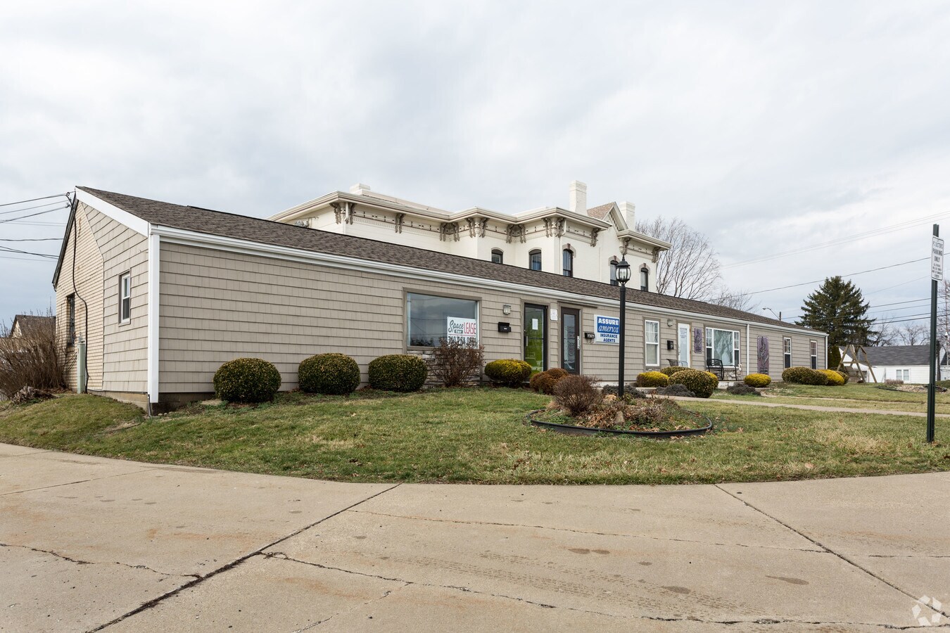 2718 Sunset Blvd, Steubenville, OH 43952