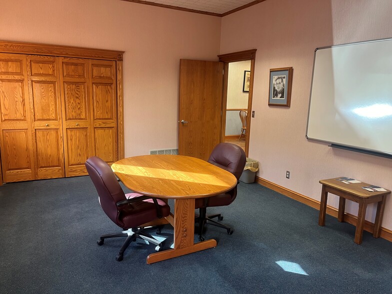 1618 W 3rd St, Red Wing, MN for sale - Building Photo - Image 2 of 8