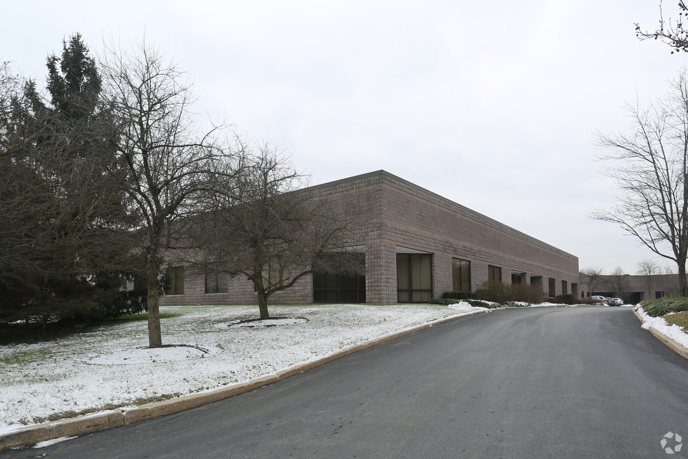 2 30 Spring Mill Dr Malvern Pa Flex For Lease Loopnet Com