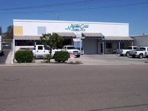 1924 Commercial St, Escondido, CA for lease Building Photo- Image 1 of 4
