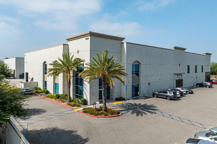 5589 Ayala Ave, Irwindale, CA for lease - Primary Photo - Image 1 of 4