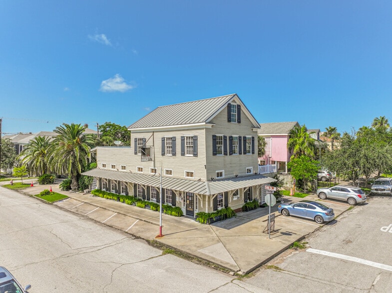 628 14th St, Galveston, TX for sale - Building Photo - Image 3 of 11