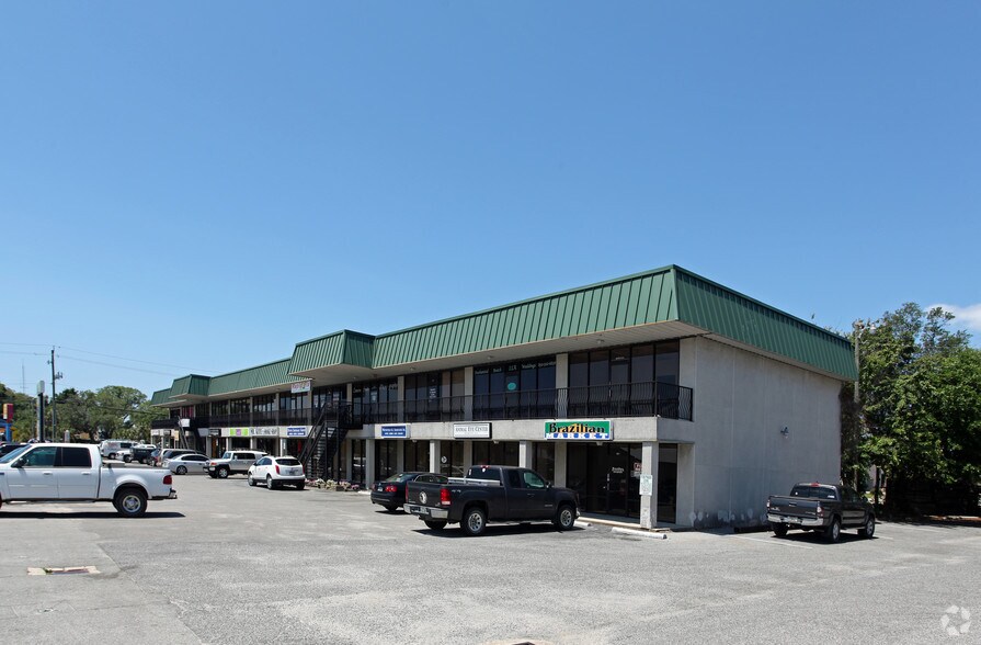 Retail in Destin, FL for sale - Primary Photo - Image 1 of 1