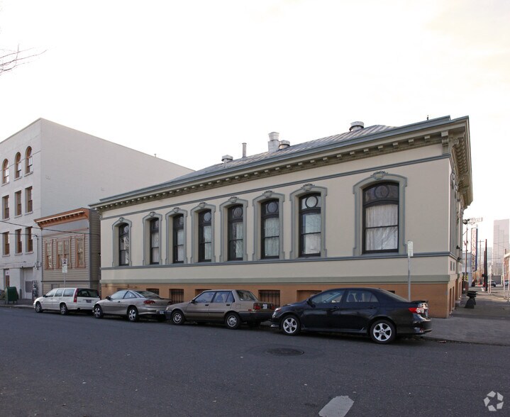 532 SE Ankeny St, Portland, OR for sale - Building Photo - Image 2 of 6