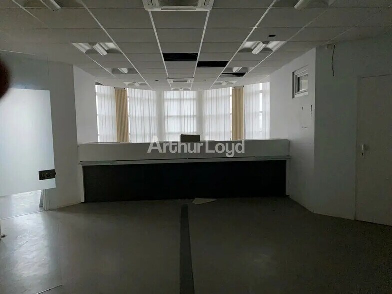 Retail in Châlons-en-Champagne for sale - Interior Photo - Image 1 of 7