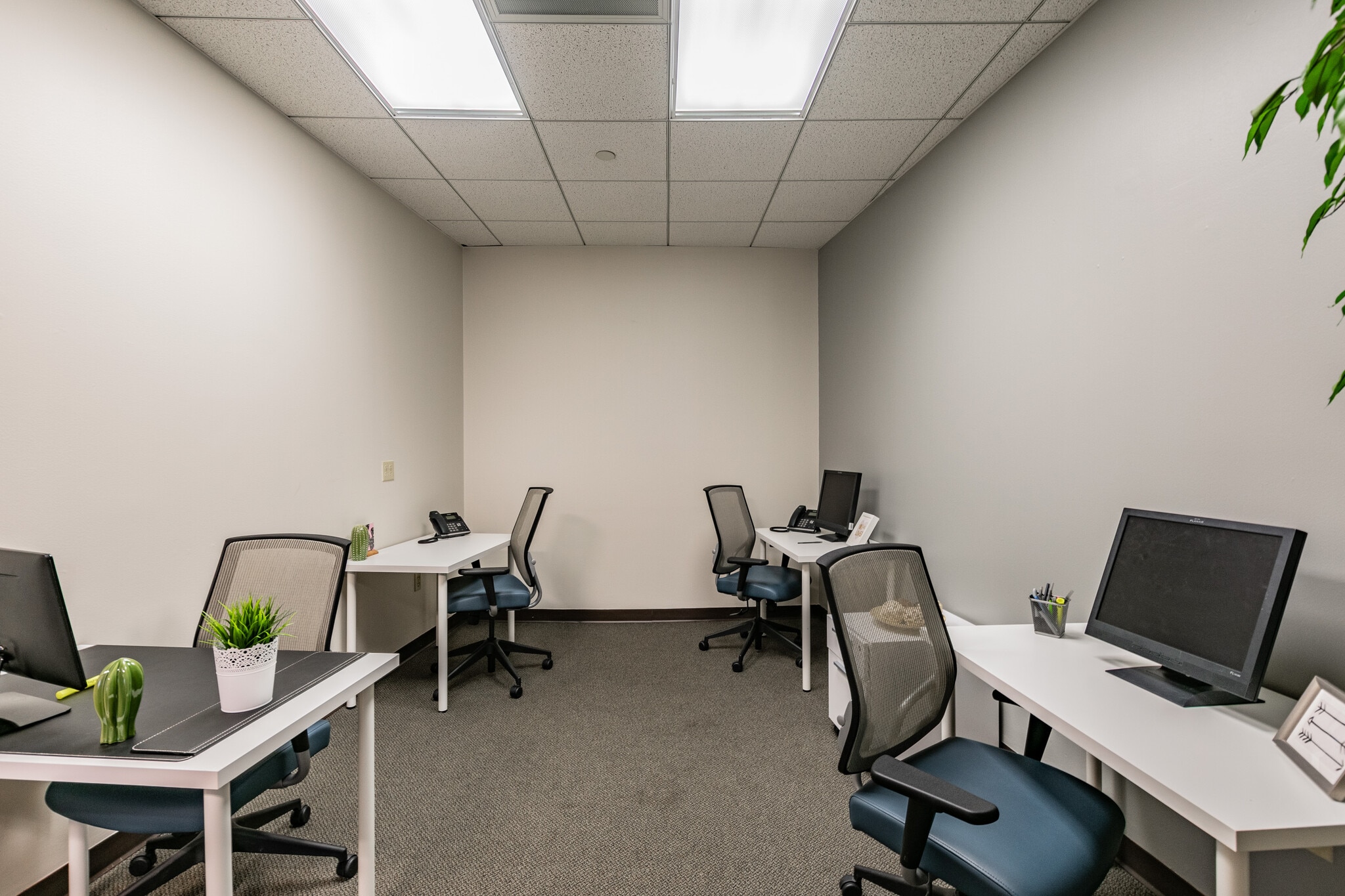 400 N Ashley Dr, Tampa, FL for lease Interior Photo- Image 1 of 2