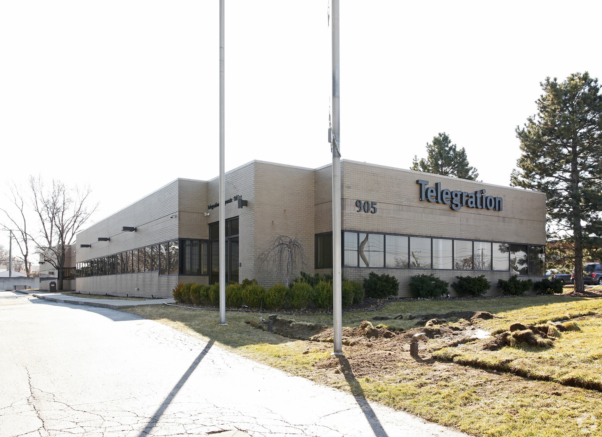 905 W Maple Rd, Clawson, MI for sale Primary Photo- Image 1 of 1