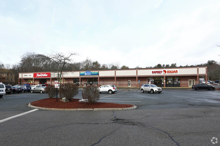 521-551 Washington St, Stoughton, MA for lease - Building Photo - Image 2 of 5