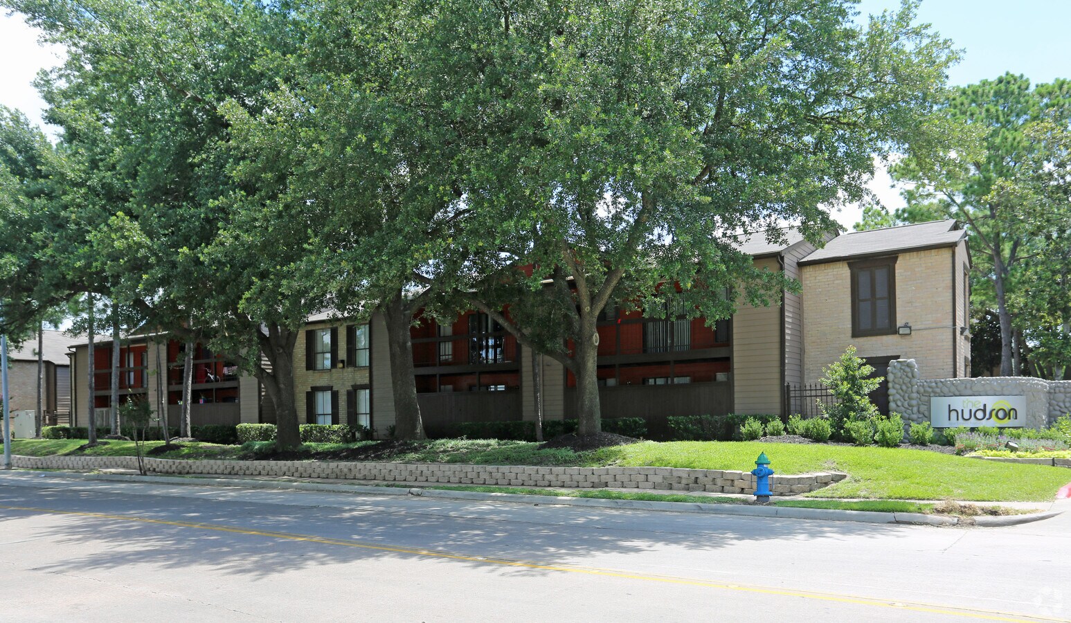 3131 Hayes Rd, Houston, TX 77082