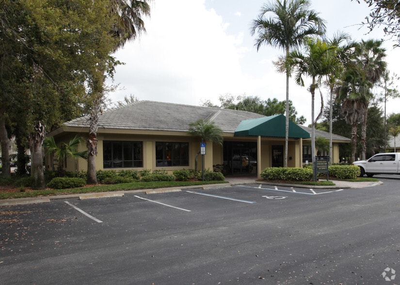 3511 Bonita Bay Blvd, Bonita Springs, FL for lease - Primary Photo - Image 3 of 9