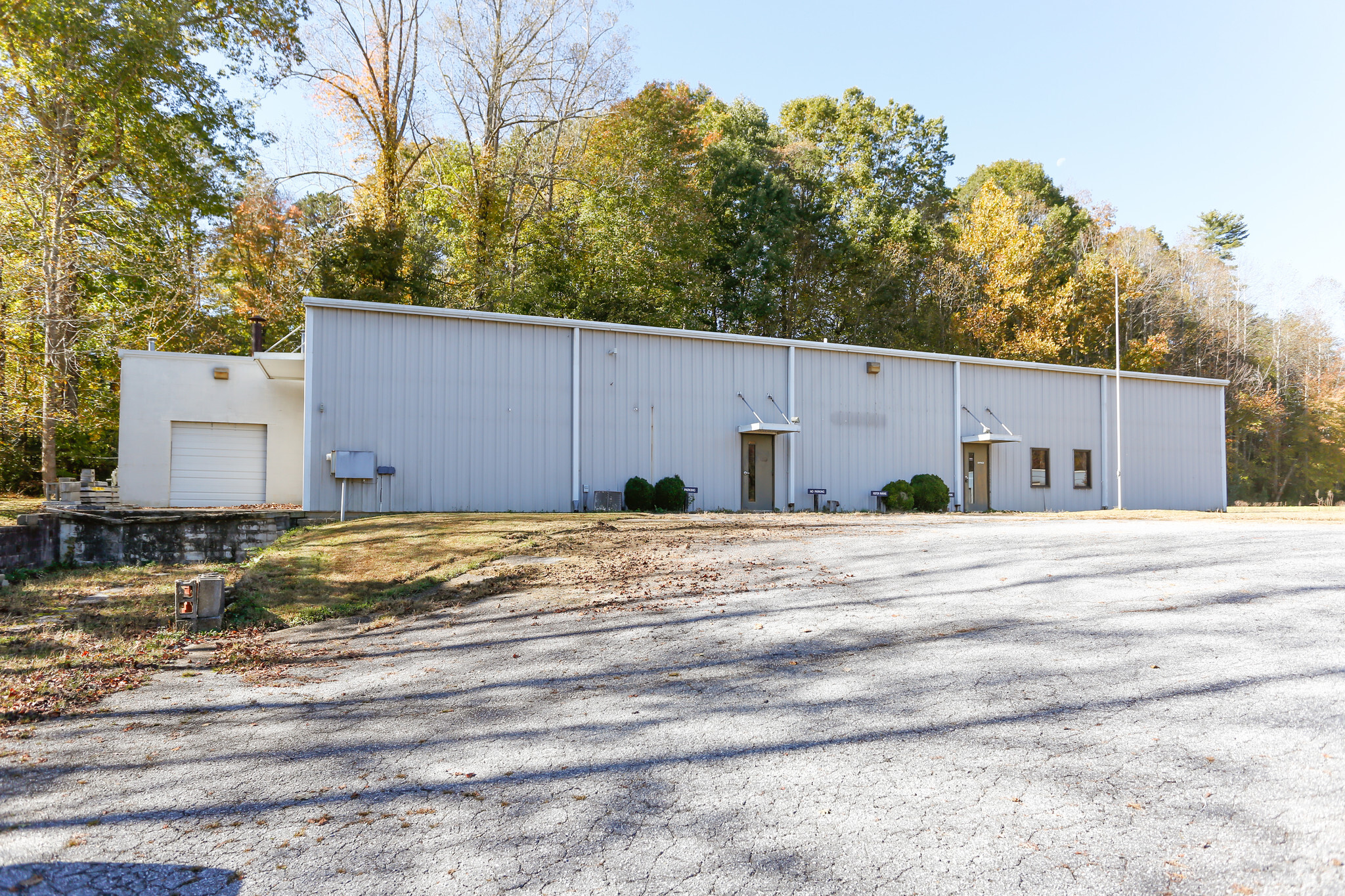 103 Industrial Ct, Lenoir, NC for sale Primary Photo- Image 1 of 1