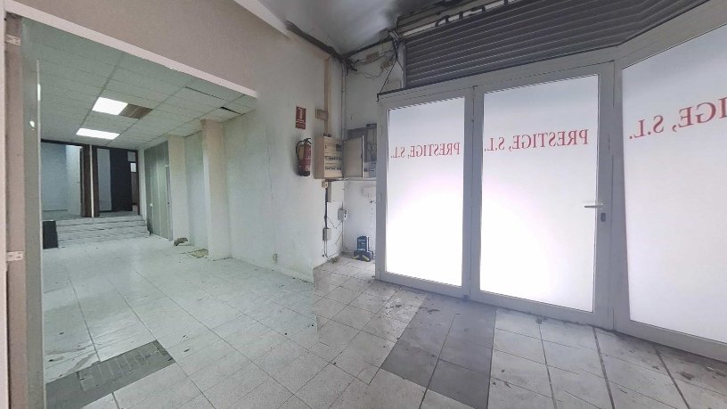 Barcelona, BAR 08014 - Unit Pta. Iz -  - Interior Photo - Image 1 of 15