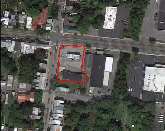 202 E High St, Carlisle, PA for sale Primary Photo- Image 1 of 1