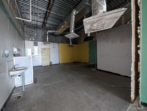 6960 Barker Cypress Rd, Houston, TX for lease Building Photo- Image 2 of 4