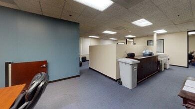 3950 Paramount Blvd, Lakewood, CA for lease Interior Photo- Image 1 of 13