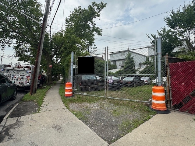 1406 Richmond ave, Staten Island, NY for sale - Primary Photo - Image 1 of 1