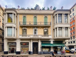 Office in Barcelona, Barcelona for lease Interior Photo- Image 1 of 20