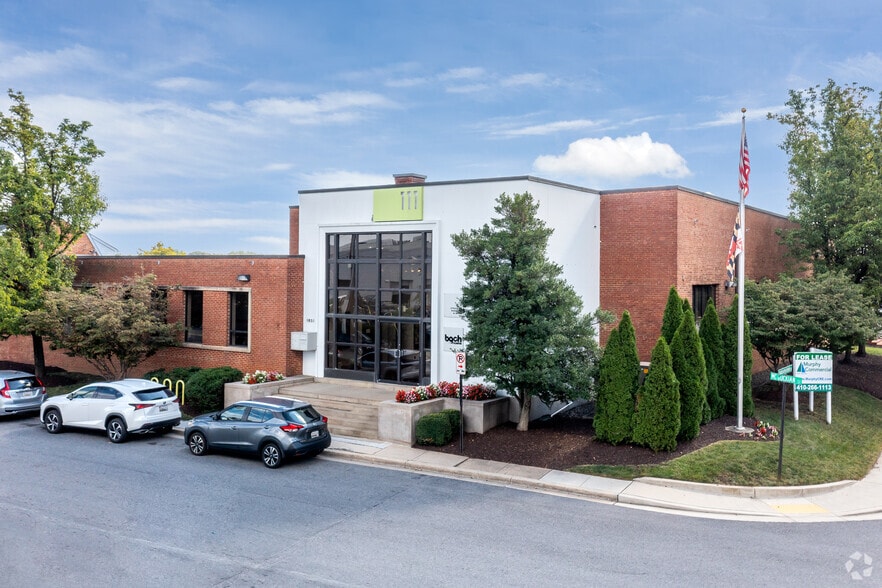 111 Chinquapin Round Rd, Annapolis, MD for lease - Building Photo - Image 2 of 17