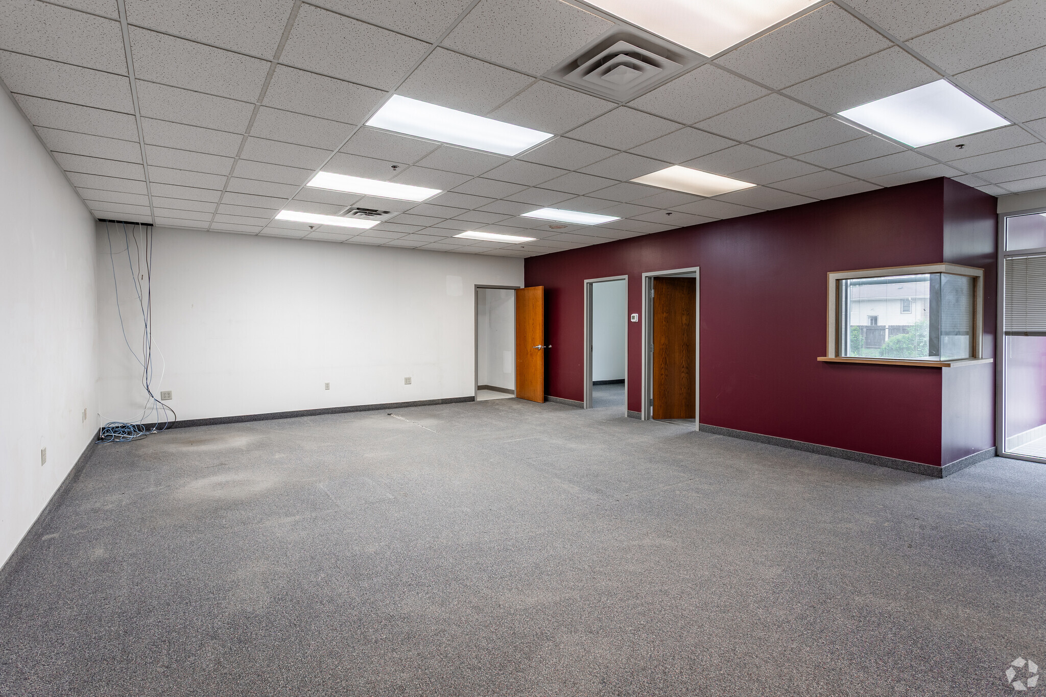 7700 N 68th Ave, Minneapolis, MN for lease Interior Photo- Image 1 of 16