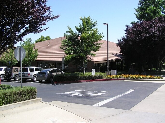 2520 Douglas Blvd, Roseville, CA 95661 Bldg B