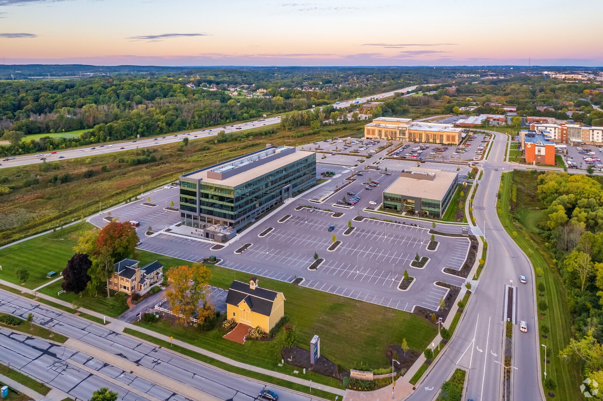 17335 Golf Pkwy, Brookfield, WI 53045 Golf Parkway Corporate Center