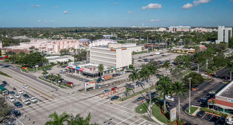 3325 Hollywood Blvd, Hollywood, FL for lease - Aerial - Image 2 of 8