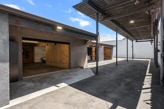 5244 Vineland Ave, North Hollywood, CA for sale Interior Photo- Image 2 of 35