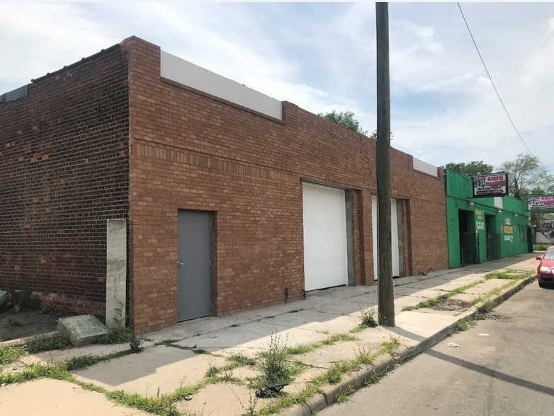 5617 W Warren Ave, Detroit, MI for sale - Primary Photo - Image 1 of 1