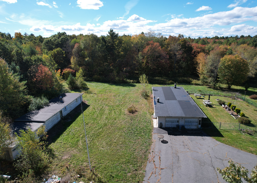 47 Stowe Rd, Millbury, MA for sale - Building Photo - Image 3 of 4