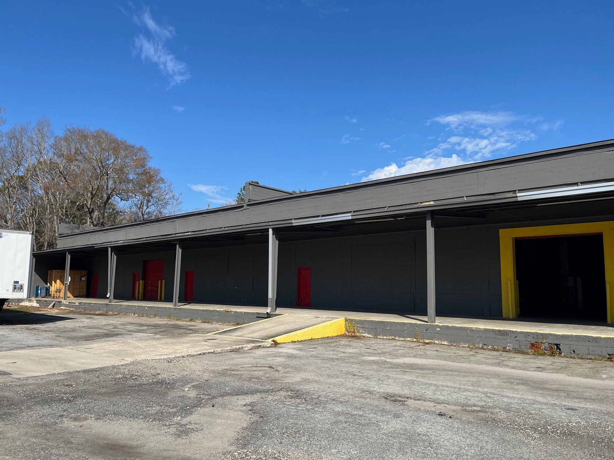 1902 Staley Ave, Savannah, GA for lease Primary Photo- Image 1 of 6
