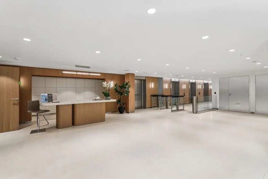 28-34 Rue De Monceau, Paris for lease - Building Photo - Image 3 of 28