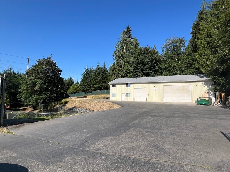 22407 Foss Rd NE, Poulsbo, WA for sale - Building Photo - Image 1 of 1