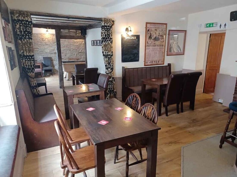 1 Hereford St, Presteigne for sale - Interior Photo - Image 3 of 12