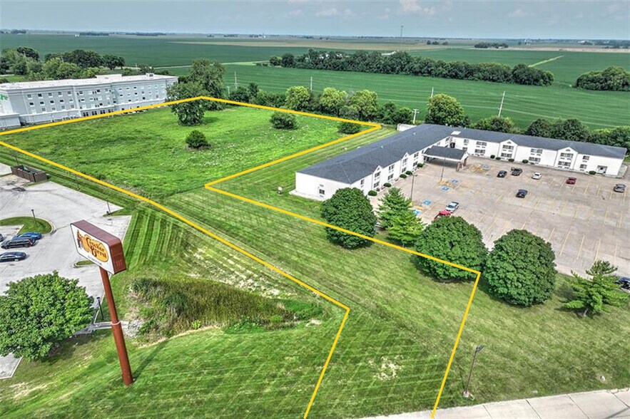 Hickory Point Frontage Road, Decatur, IL for sale - Building Photo - Image 2 of 7