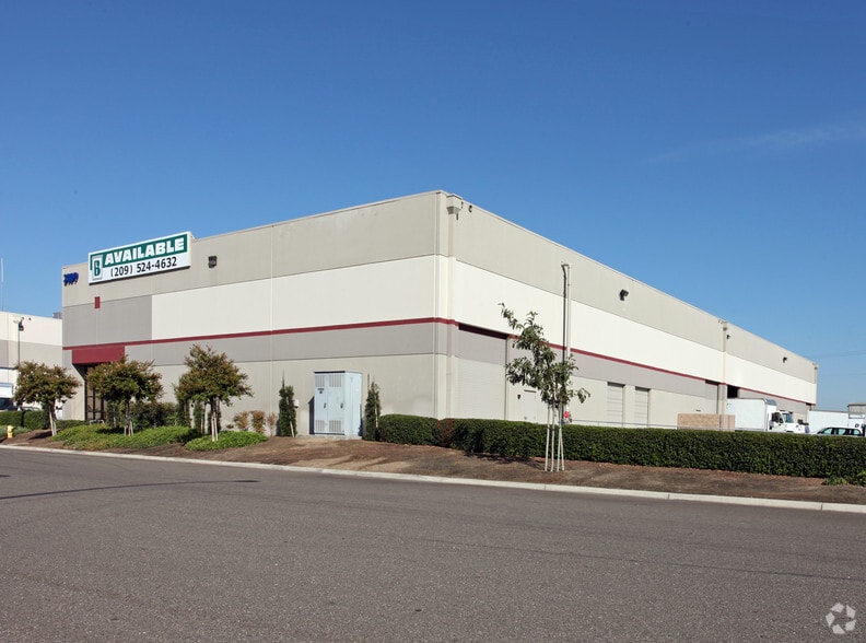 3109 Del Este Pky, Modesto, CA for lease - Building Photo - Image 2 of 11
