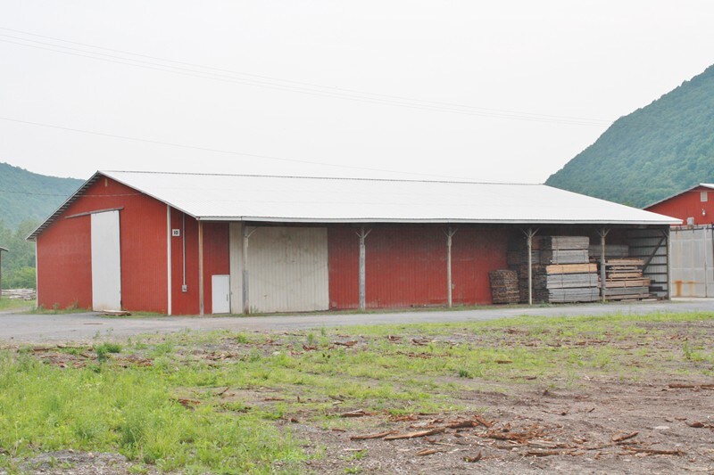 182 Holly St, Ralston, PA for sale - Building Photo - Image 1 of 1