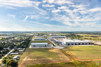 1000-1600 Alegacy Pl, Waller, TX - aerial  map view - Image1