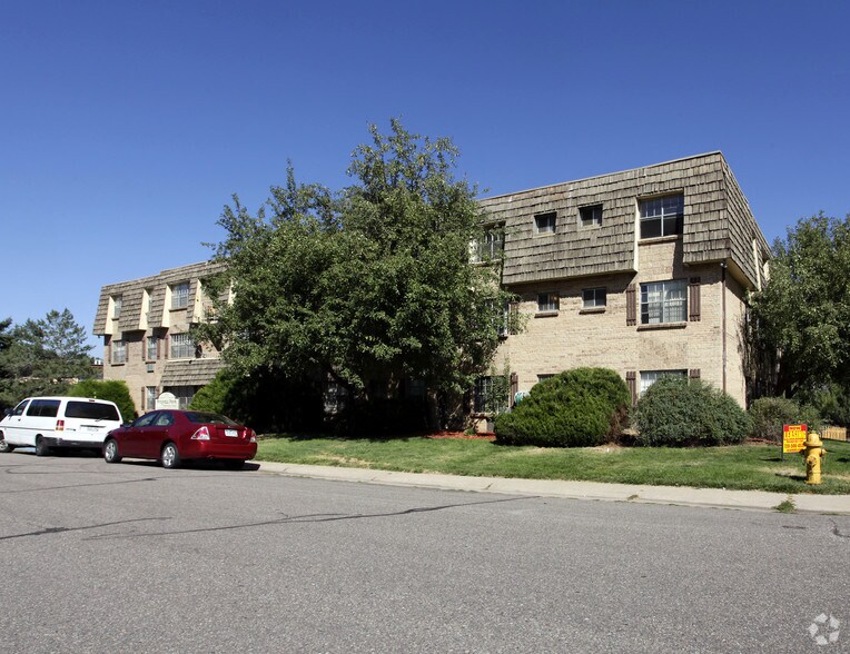 499 W Progress Ave, Littleton, CO 80120