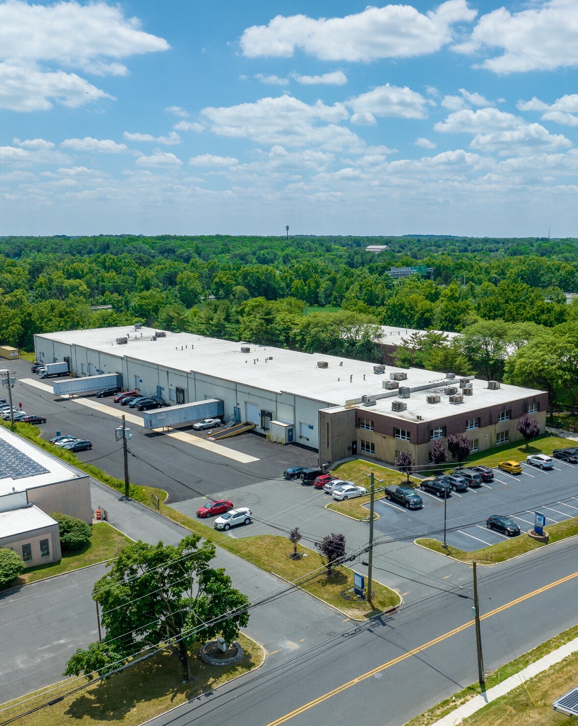 420 Benigno Blvd, Bellmawr, NJ for lease Building Photo- Image 1 of 5