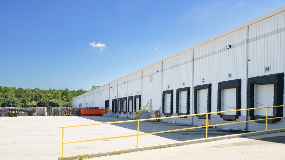 200 Logistics Way, Savannah, GA for lease - Building Photo - Image 3 of 5