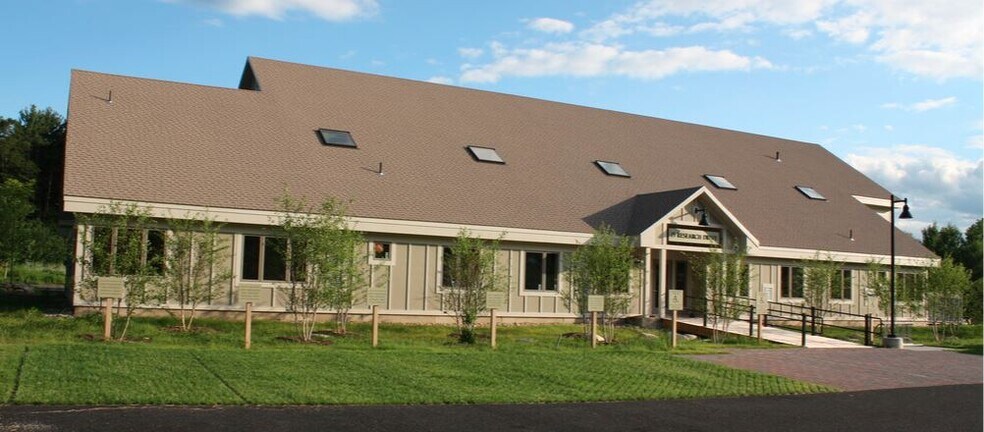 15 Research Dr, Amherst, MA for sale - Building Photo - Image 1 of 1