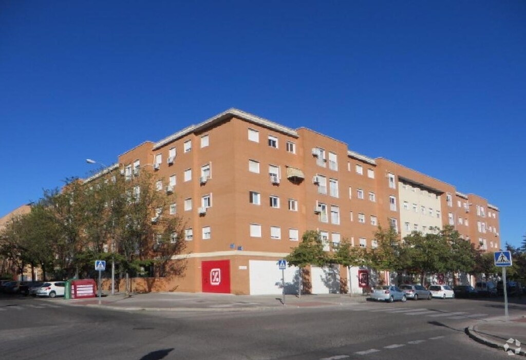 Multifamily in Leganés, Madrid for sale Primary Photo- Image 1 of 2