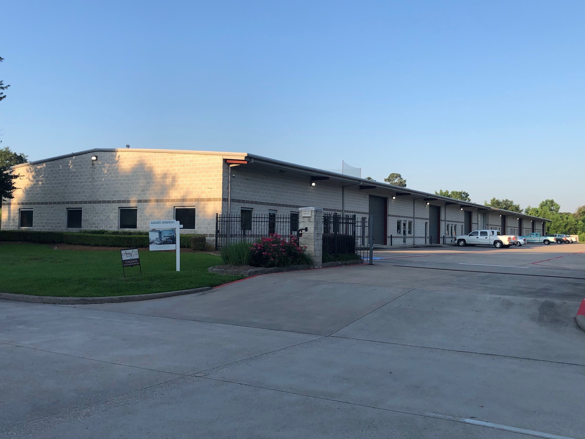 16535 Hollister St, Houston, TX for lease Building Photo- Image 1 of 3