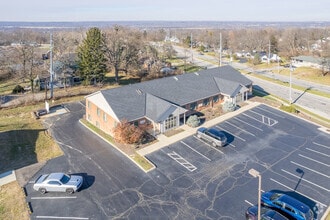 1060-1066 Summit Dr, Middletown, OH - Aerial  map view