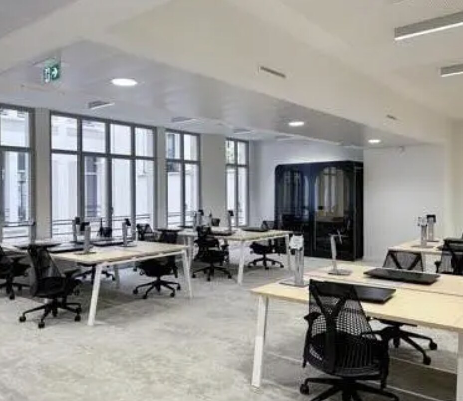 42 Rue De Paradis, Paris for lease Interior Photo- Image 1 of 6