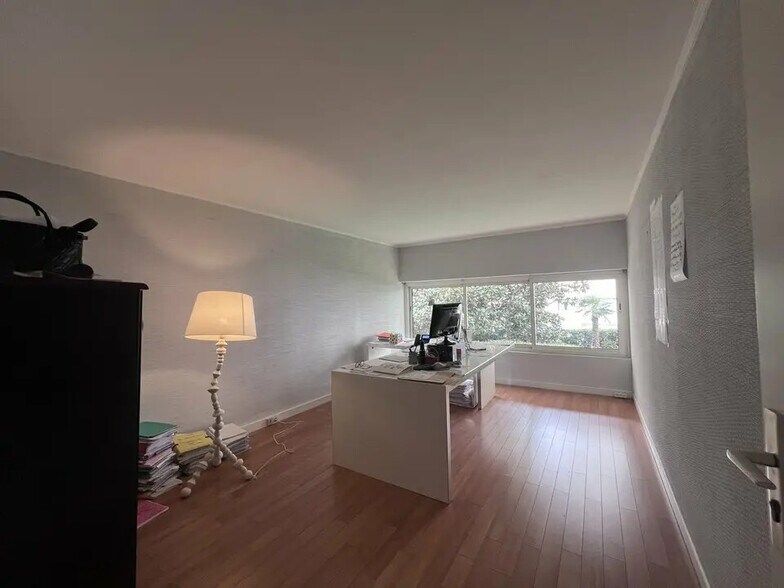 Office in Le Cannet for sale - Interior Photo - Image 3 of 6