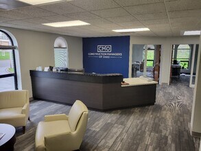 521 Byers Rd, Miamisburg, OH for sale Interior Photo- Image 1 of 5