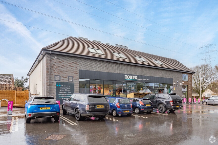 58 Main Rd, Cleeve for lease - Building Photo - Image 2 of 3